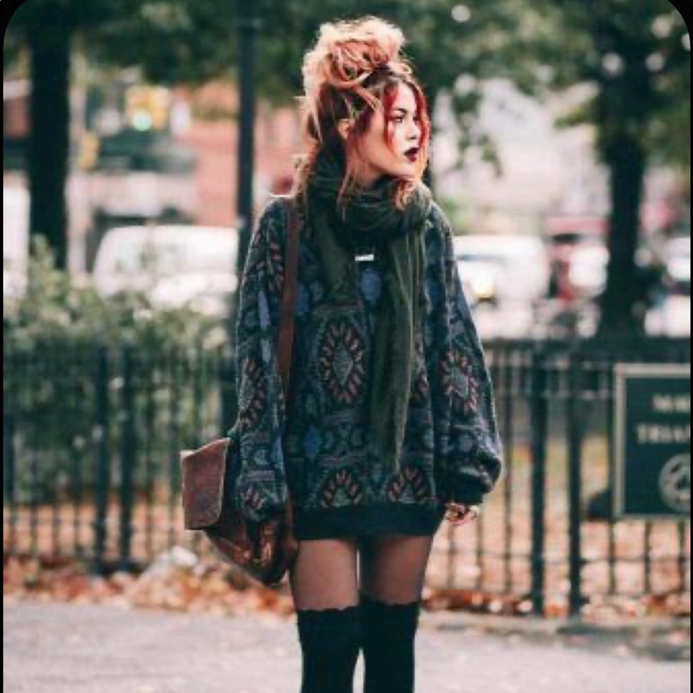Last chance! 80s moody print vintage knit sweater sz large